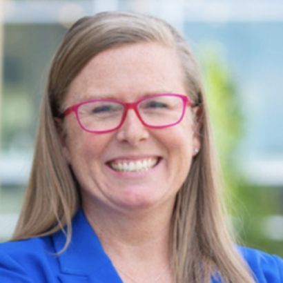 Headshot for Dr. Jen Gagne